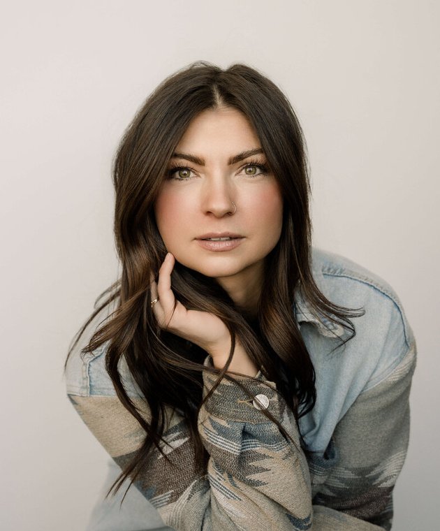 Alanna Lynch, owner and photographer at Imago Studios, Denver school photography company
